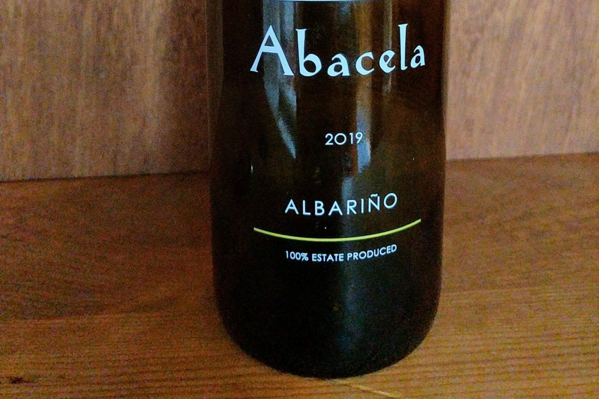 Over and Under&nbsp;Albarino